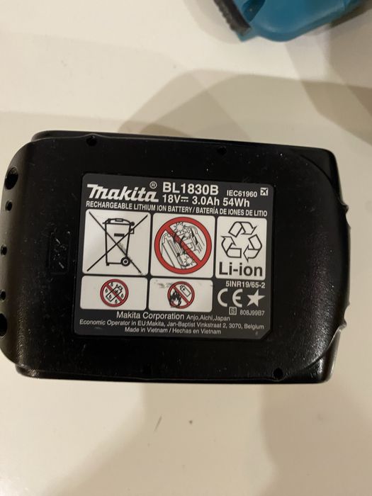 Wkrętarka kątowa makita dda350+accu3AH+ładowarka