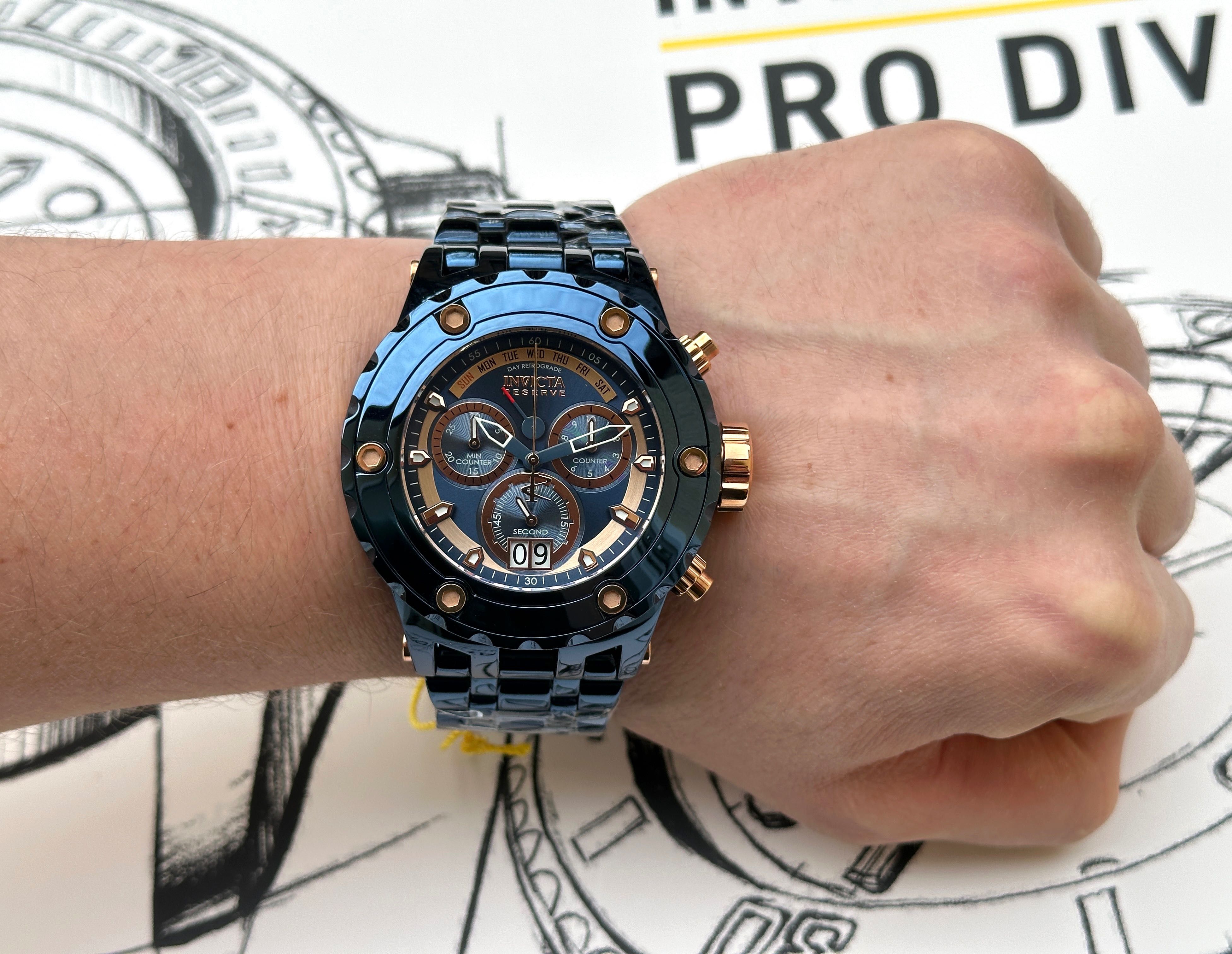 Invicta 39849 Reserve Subaqua Swiss Ronda 8040.N 52 mm. Blue 500 MT