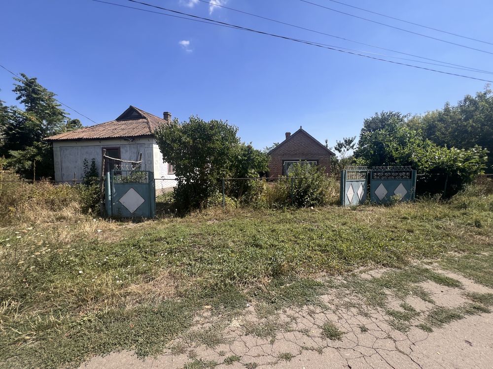 Продаю хату в Степківці