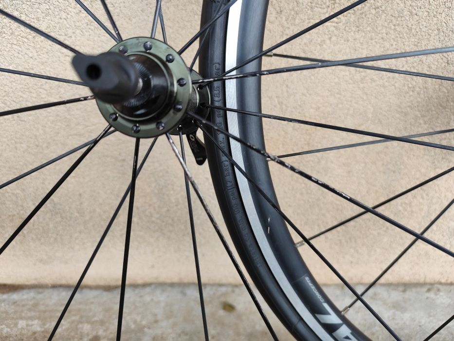 Rodas Oval 700C novas