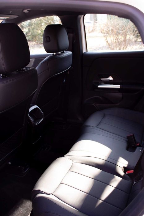 Прокат / Оренда Mercedes Benz EQА 250