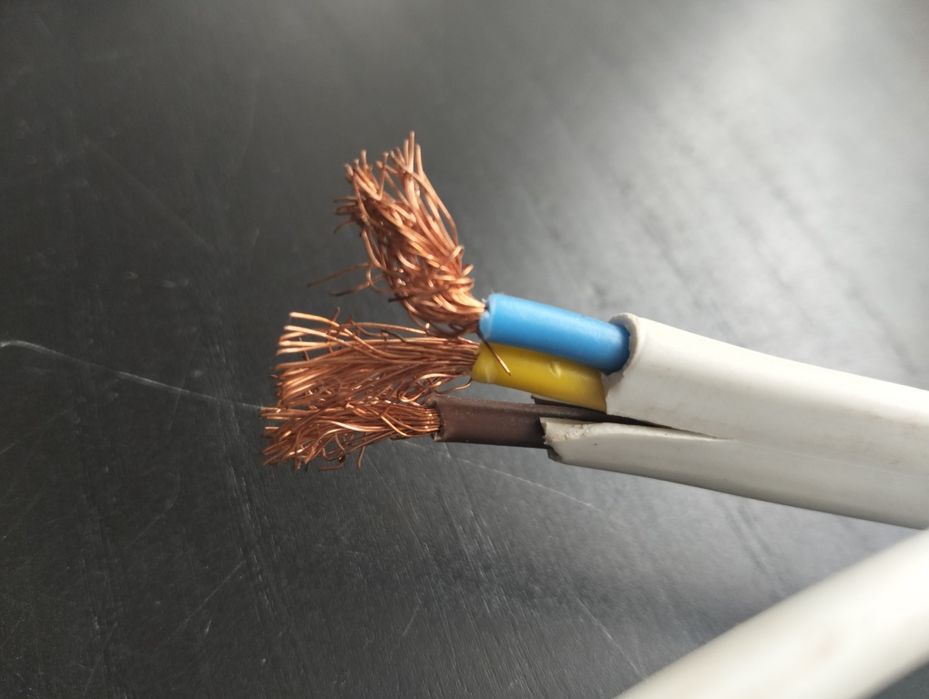 Кабель силовий ШВВП 3*2.5 Каблекс-Україна 900 грн - 30 метрів