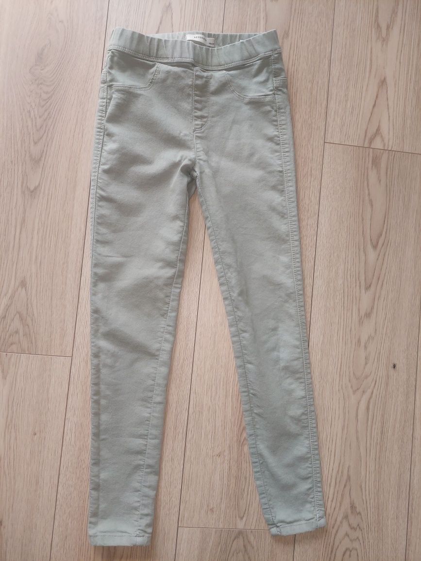 Tregginsy Reserved r. 146