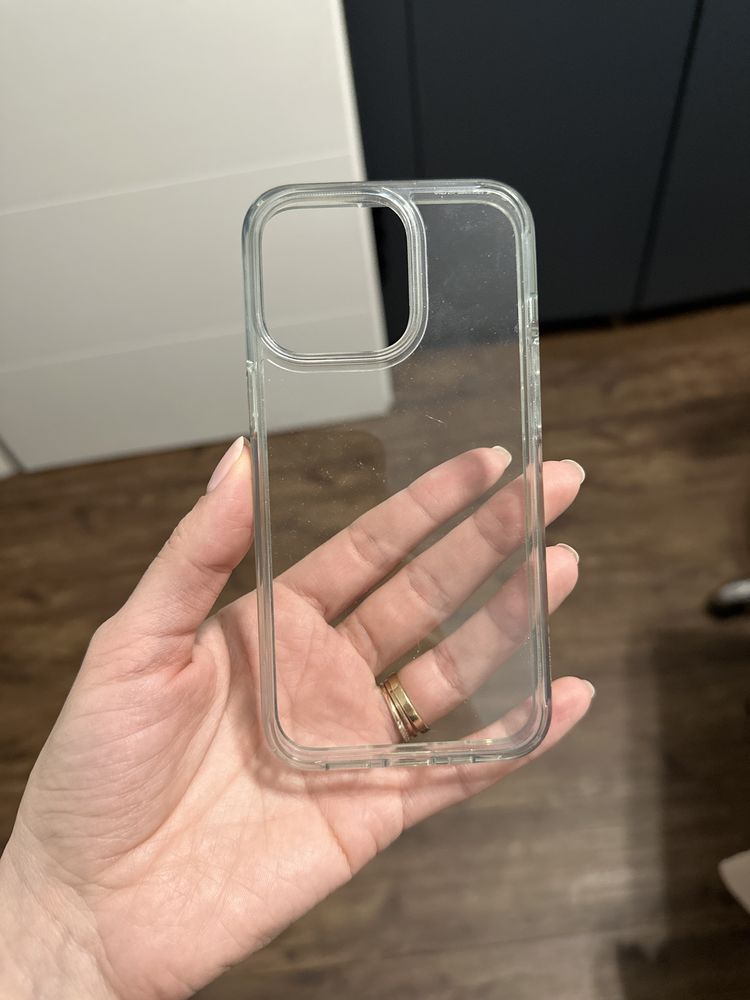 etui iphone 13 pro nowe