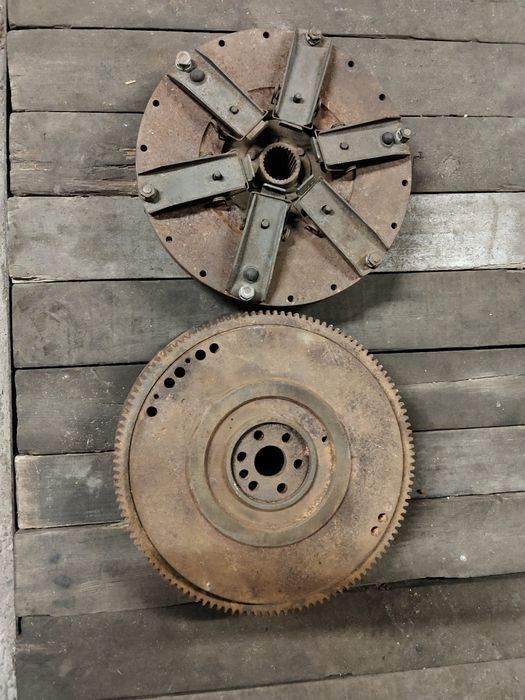 Koło zamachowe+sprzęgło c330