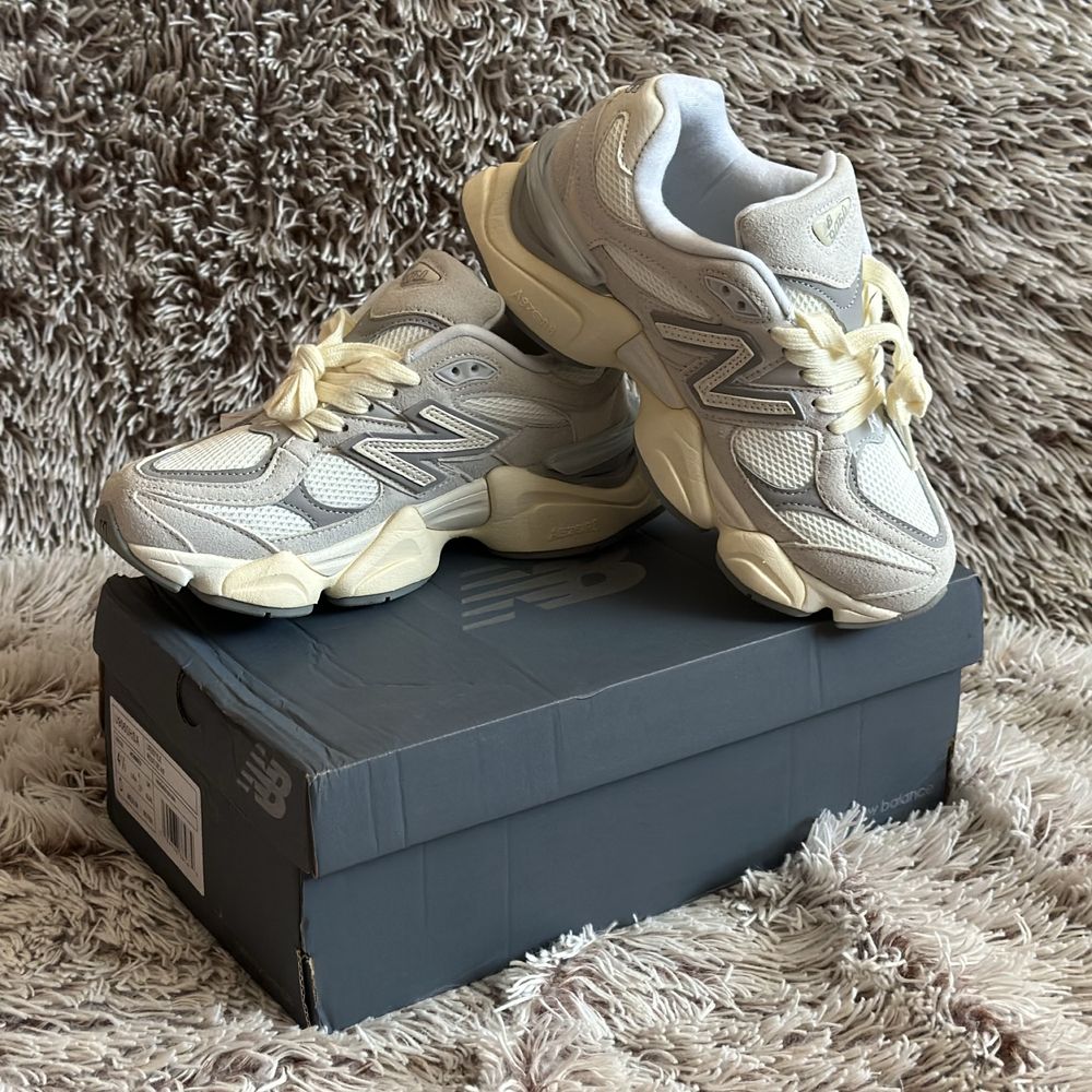 Кросівки New Balance 9060 жіночі нью беленс 36