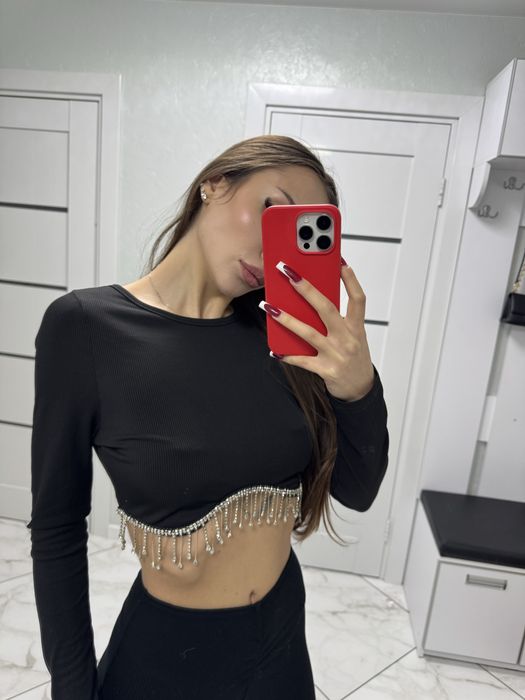 Топ з камінцями стразами