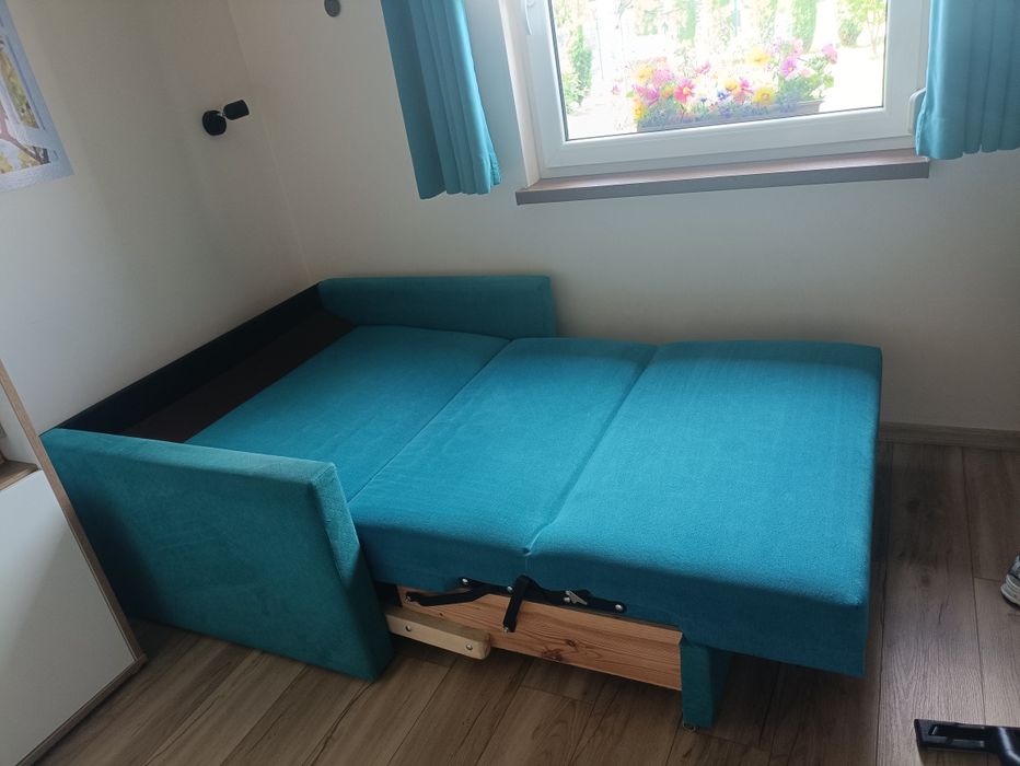 Sofa Amerykanka 2 osobowa z pojemnikiem na pościel