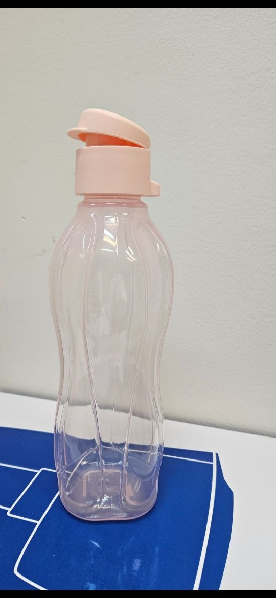 Butelka  Tupperware  0.5l dziubek