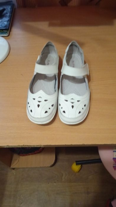 Босоножки для девочки