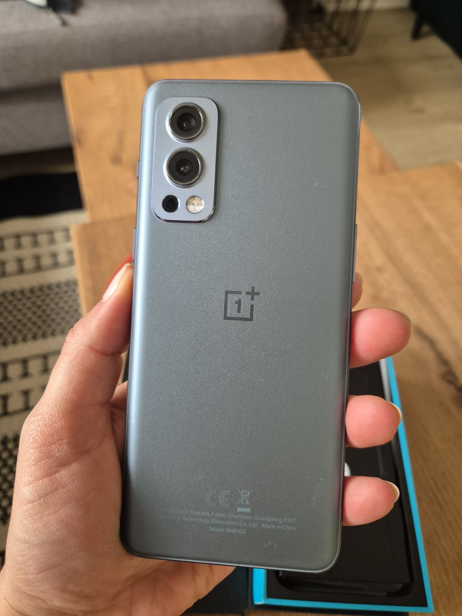 Telefon OnePlus Nord 2 5G 128gb DN2103 Stan idealny Gray sierra