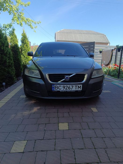 Вольво V50 2008Рік