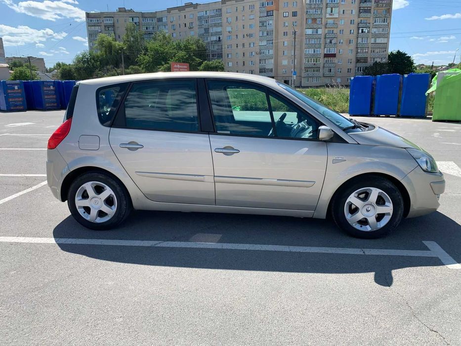 Продається авто , перший власник в Україні.