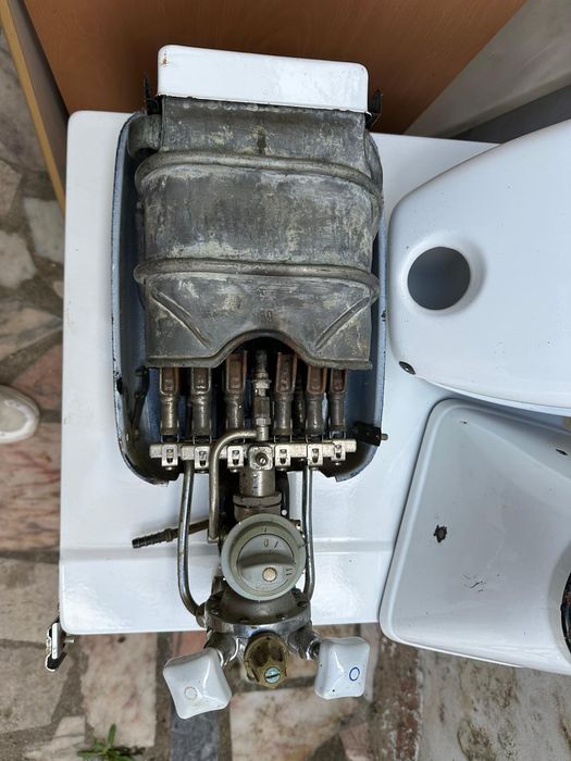 Esquentador vintage marca vaillant geyser