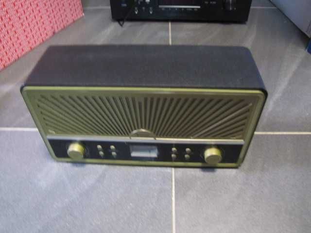 Radio cyfrowe w stylu retro złote BT Auna Glastonbury Go