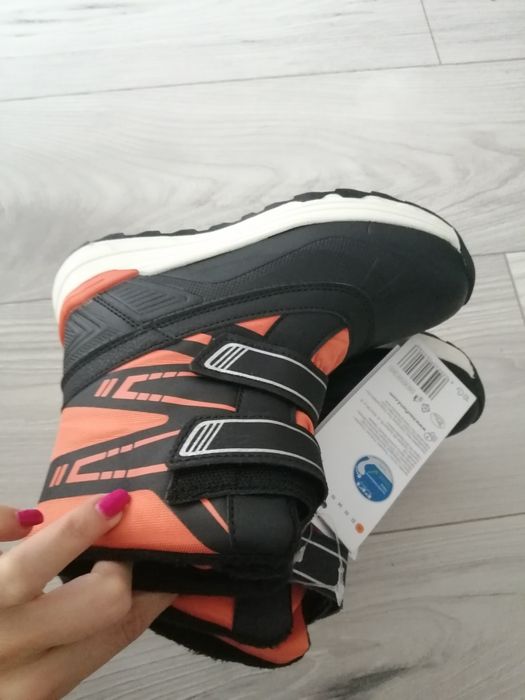 Nowe buty zimowe chłopięce 31