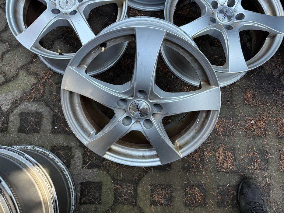 Felgi 17" 5x112 Audi A3 A4 A5 A6 Mercedes A C E VW Golf Skoda Seat