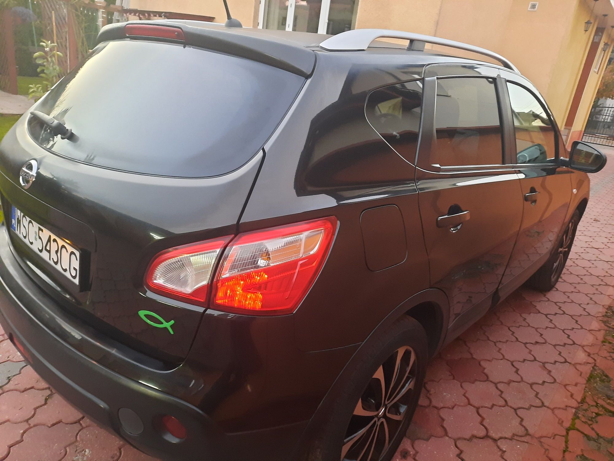 Qashqai 1,6 gaz hak 2013 automat wyjeżdżam duży upust