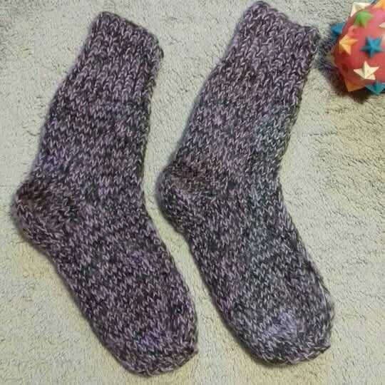 Высокие тёплые женские шерстяные носки для домашнего гардероба