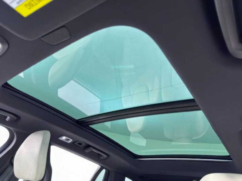 2022 Volvo XC90 Recharge T8 R-Design