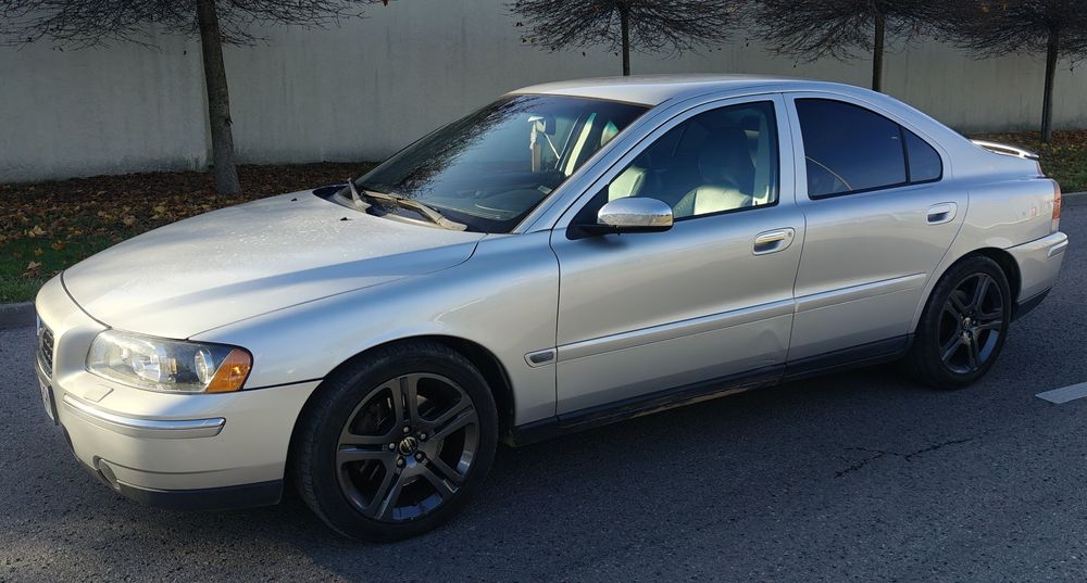 Volvo S60 2004r. 2.4 140KM Benzyna+LPG