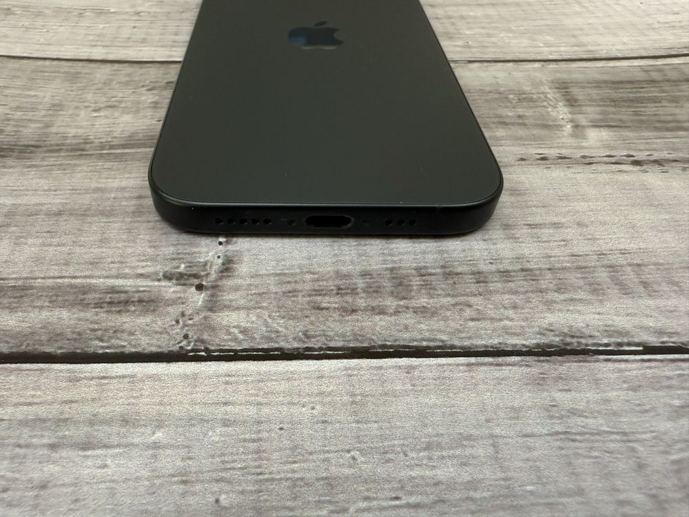 Iphone 16 128gb neverlock Black Global 680$