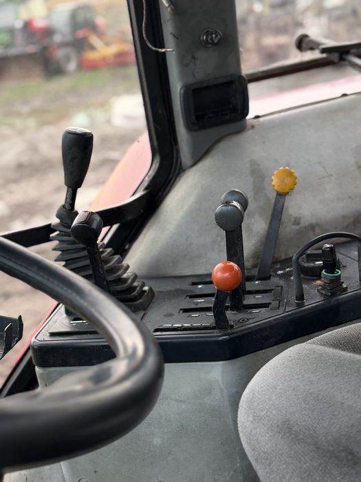 Case 5130, nie fendt, nie zetor , import