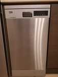 Sprzedam zmywarkę Beko dfs28020x 45 cm