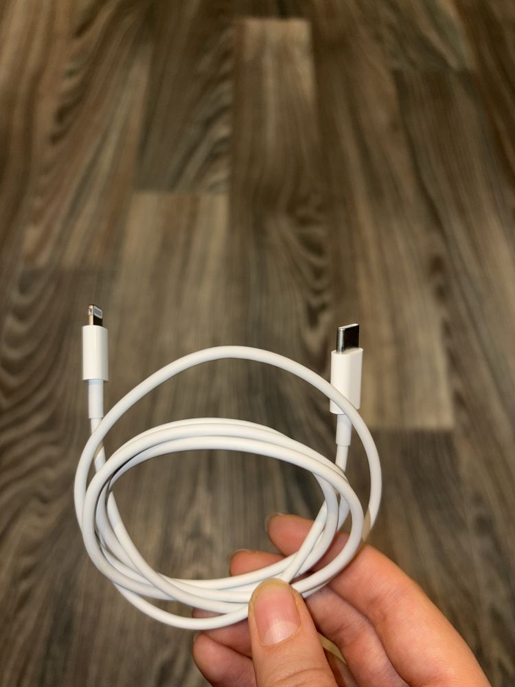 Оригінальний Apple USB-C to Lightning Cable