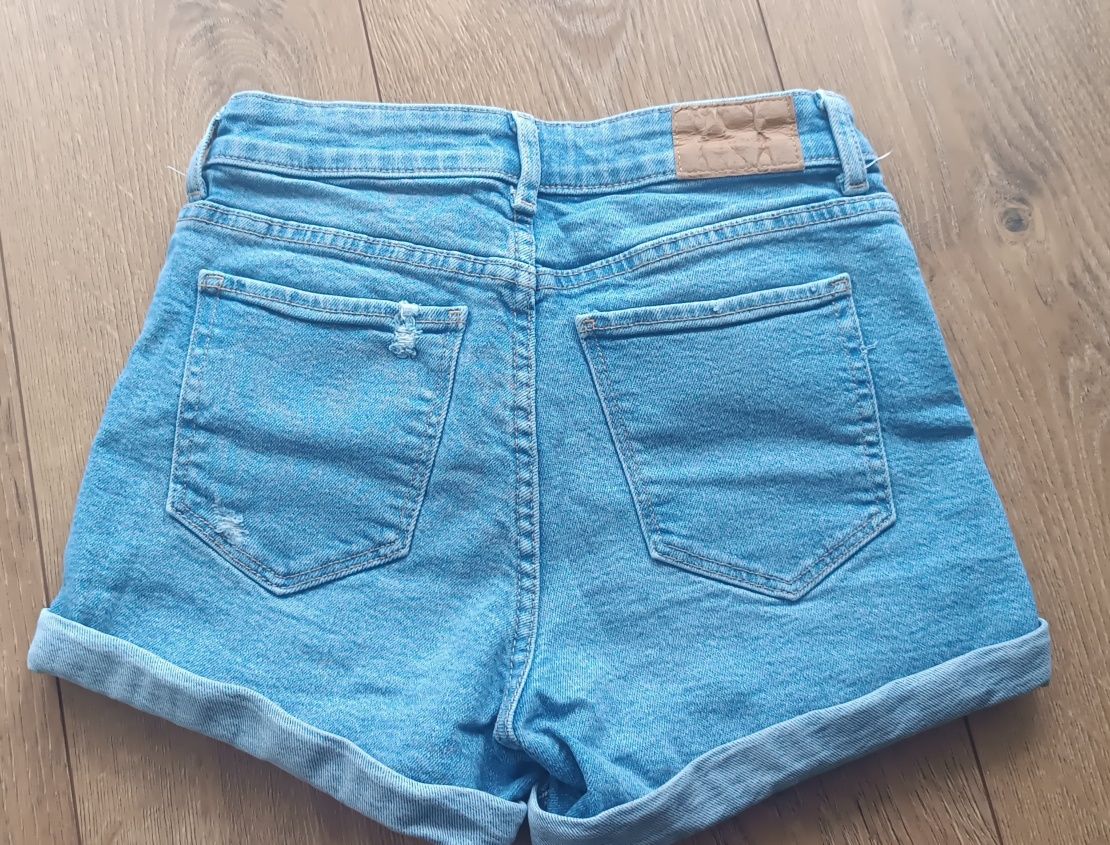 Spodenki damskie jeansowe Bershka rozmiar XS/34