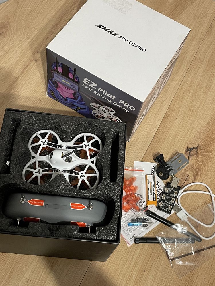 Zestaw FPV EMAX Tinyhawk Gogle Dron Freesyle ( Nie Betafpv Cetus)