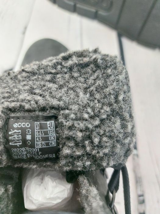 Зимові черевики Ecco Bella 37,38 рр