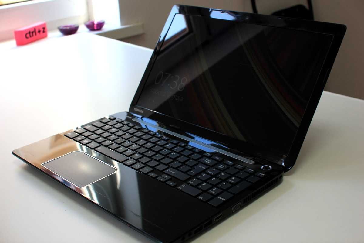 Laptop Toshiba SSD  Intel RAM12GB  Gwarancja 12miesiecy