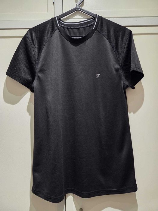 T-shirt Preta Workout — Tamanho M