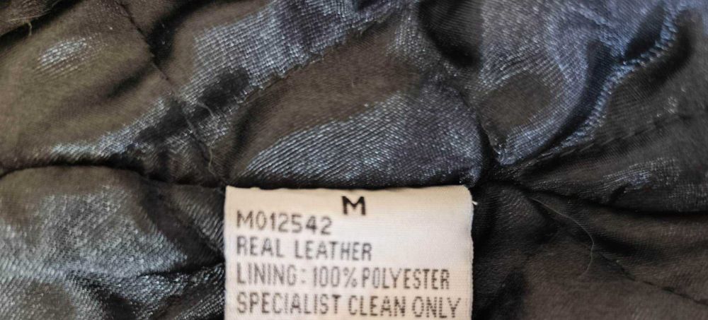 Casaco clássico de pele genuína da Lee Cooper. Tamanho médio oversize