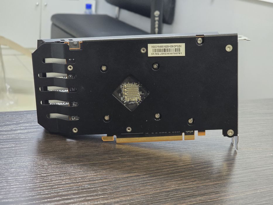 AMD RX5500 8gb. Хорошая