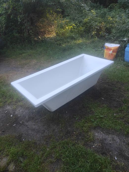 symetryczna wanna akrylowa 80x180cm bez nóżek