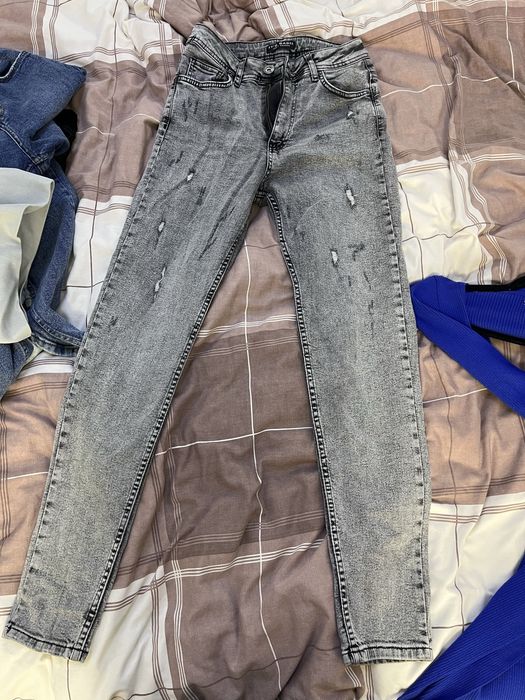 Джинси та лосини