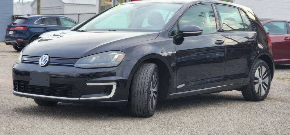 Volkswagen e-Golf SEL Premium      2016