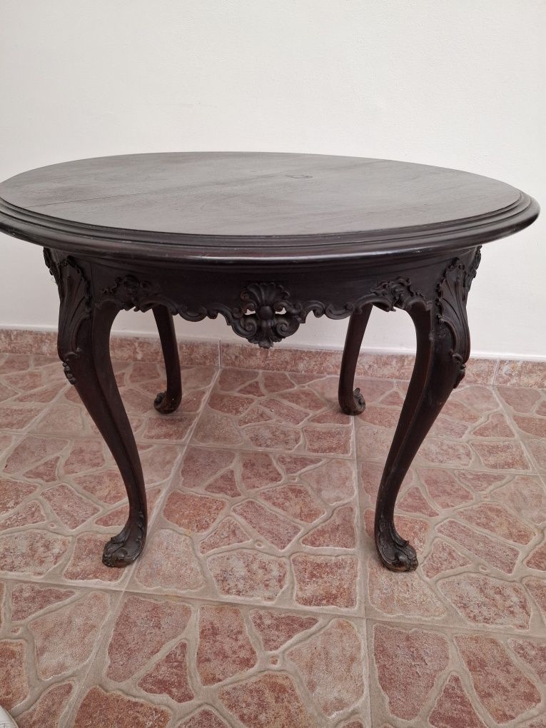 Mesa de centro antiga