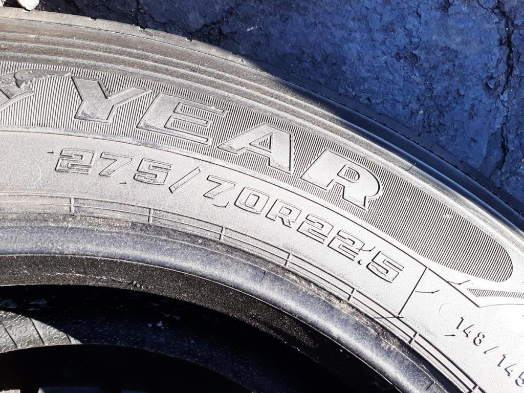 Opona używana ciężarowa 275/70R22.5 GOODYEAR KMAX S 400zł C2460