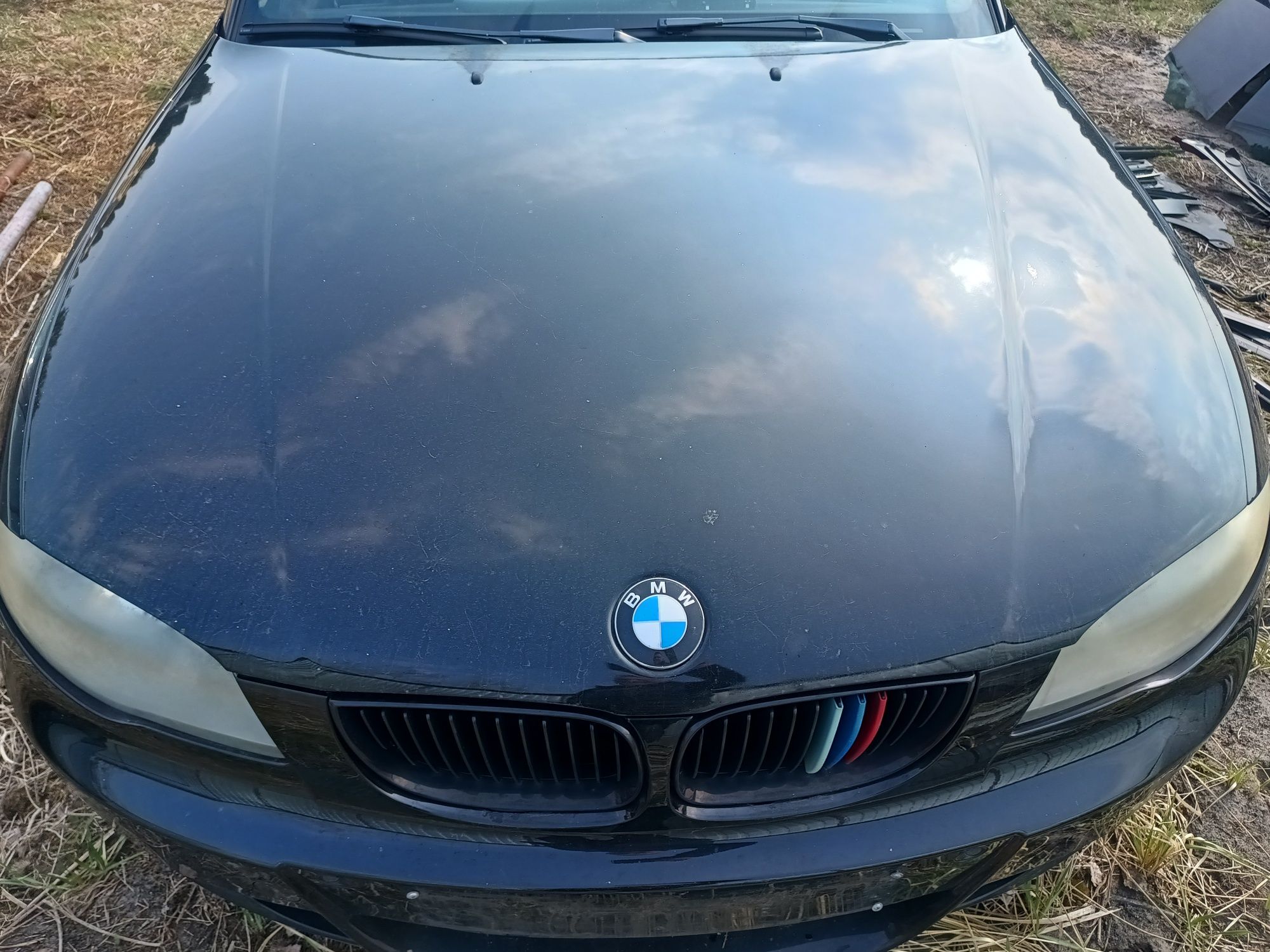 BMW 1 E81 E87 E88 E82 maska pokrywa silnika kolor 475 black saphirre