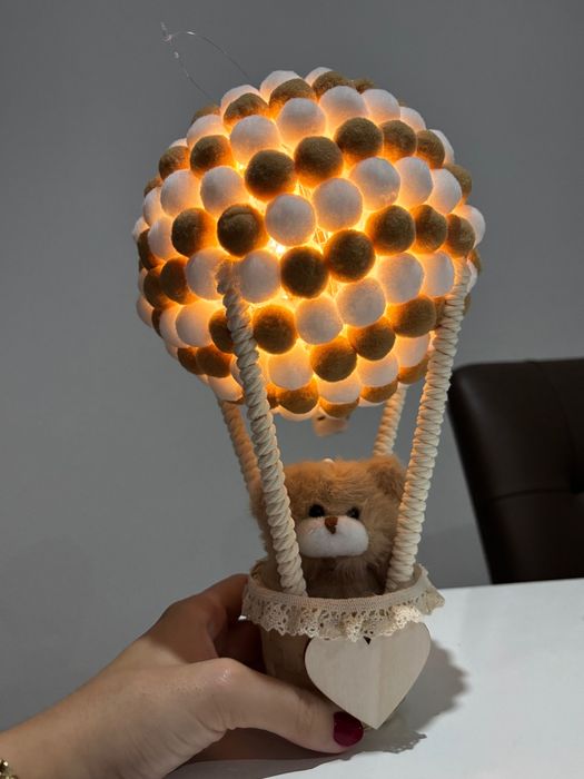 Balão artesanal cor neutra personalizavel c/LED