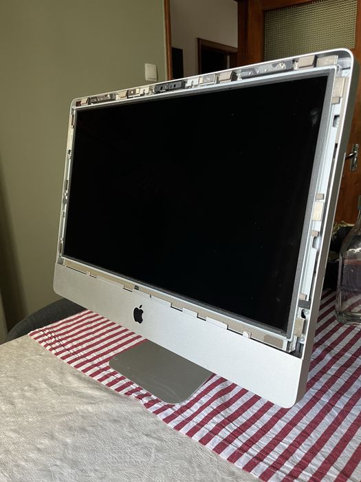 iMac 21,5 polegadas 2009 para peças