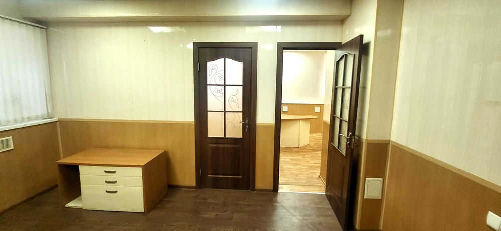 Продаж приміщення, БЕЗПЕЧНЕ місце, вул. Незалежної України, буд. 40-А.