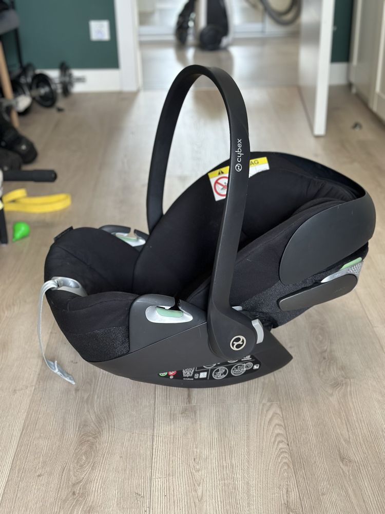 Fotelik Cybex Cloud T i-Size Czarny Black