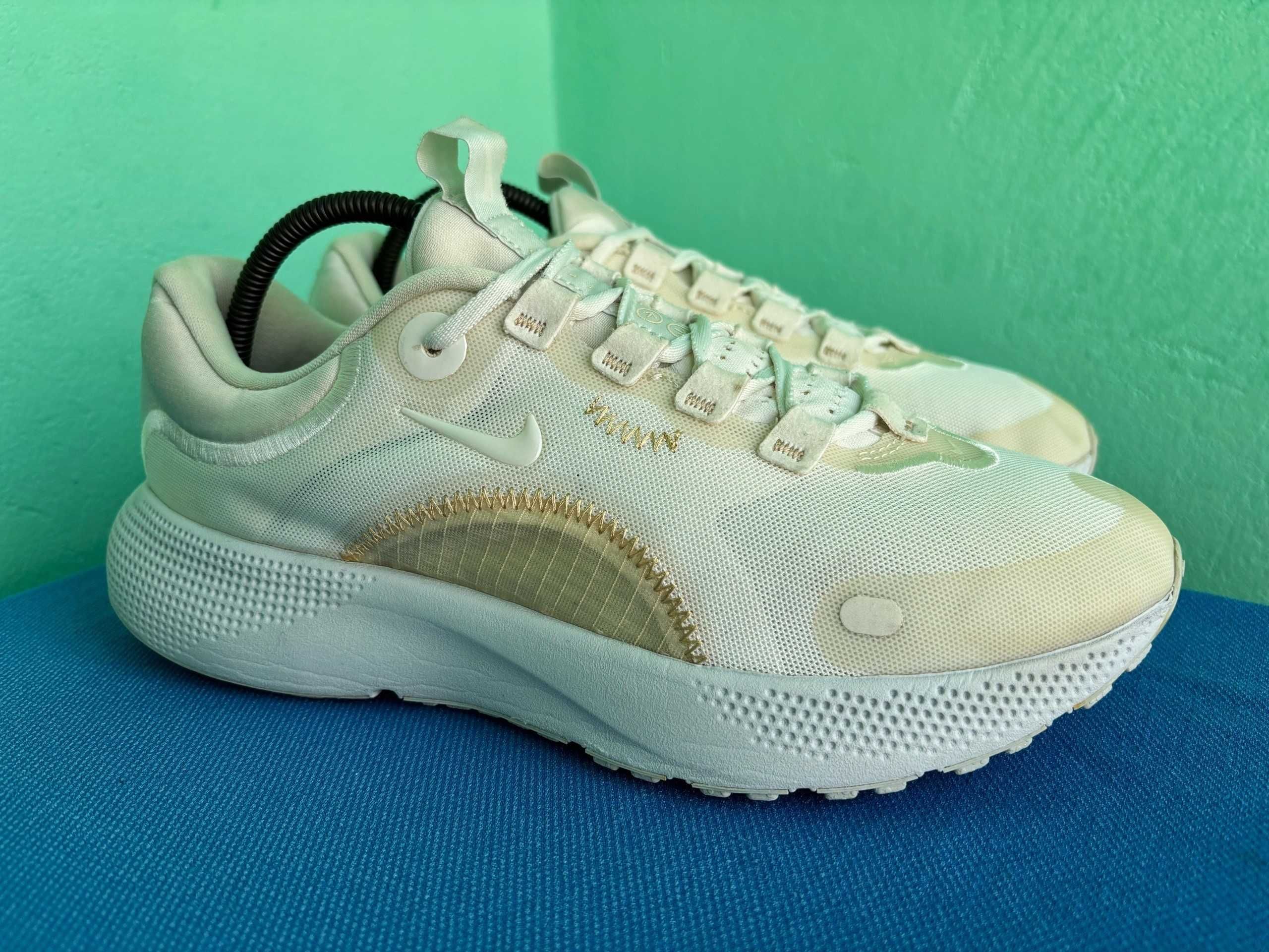 Кросівки Nike React Escape Run