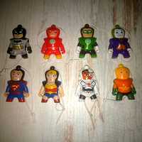 Коллекция 8 фигурок Kinder Justice League Лига Справедливости