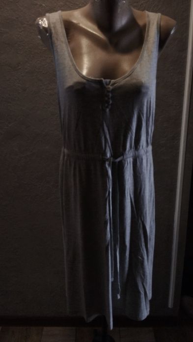 Жіноче плаття б/у