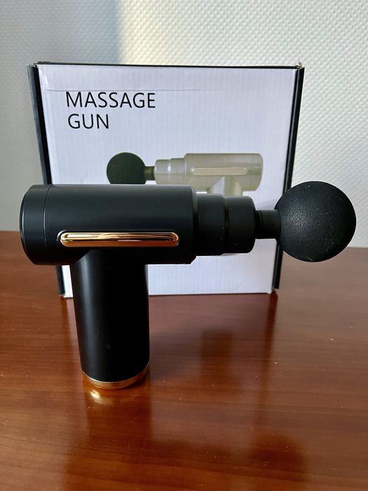 Перкусионный пистолет массажер